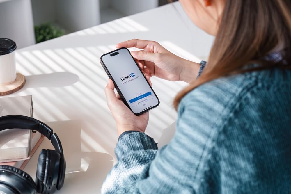 LinkedIn : 6 conseils pour optimiser son profil et capter l'attention des recruteurs